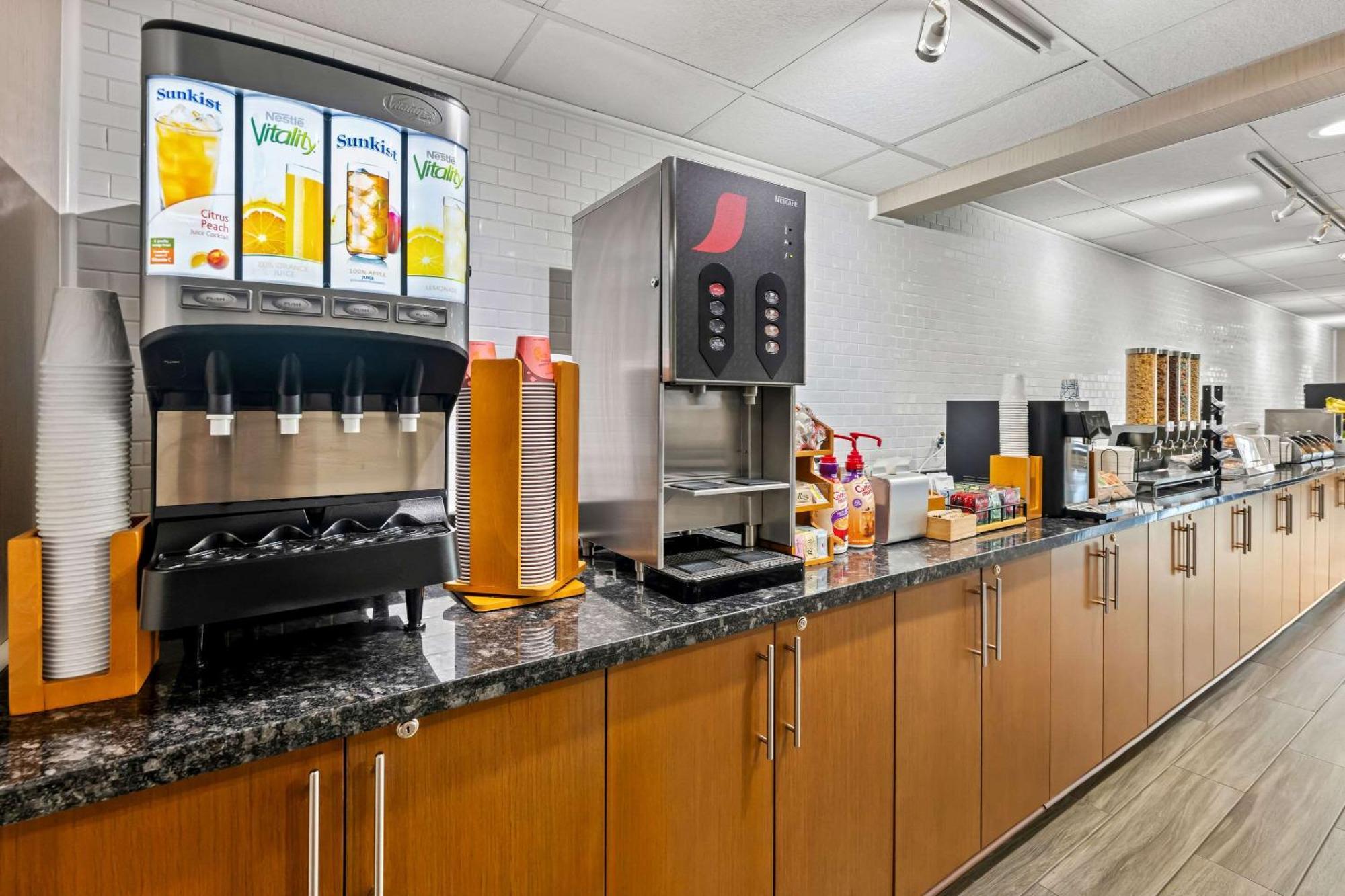 The Penn Stroud, Stroudsburg - Poconos, Ascend Hotel Collection Экстерьер фото