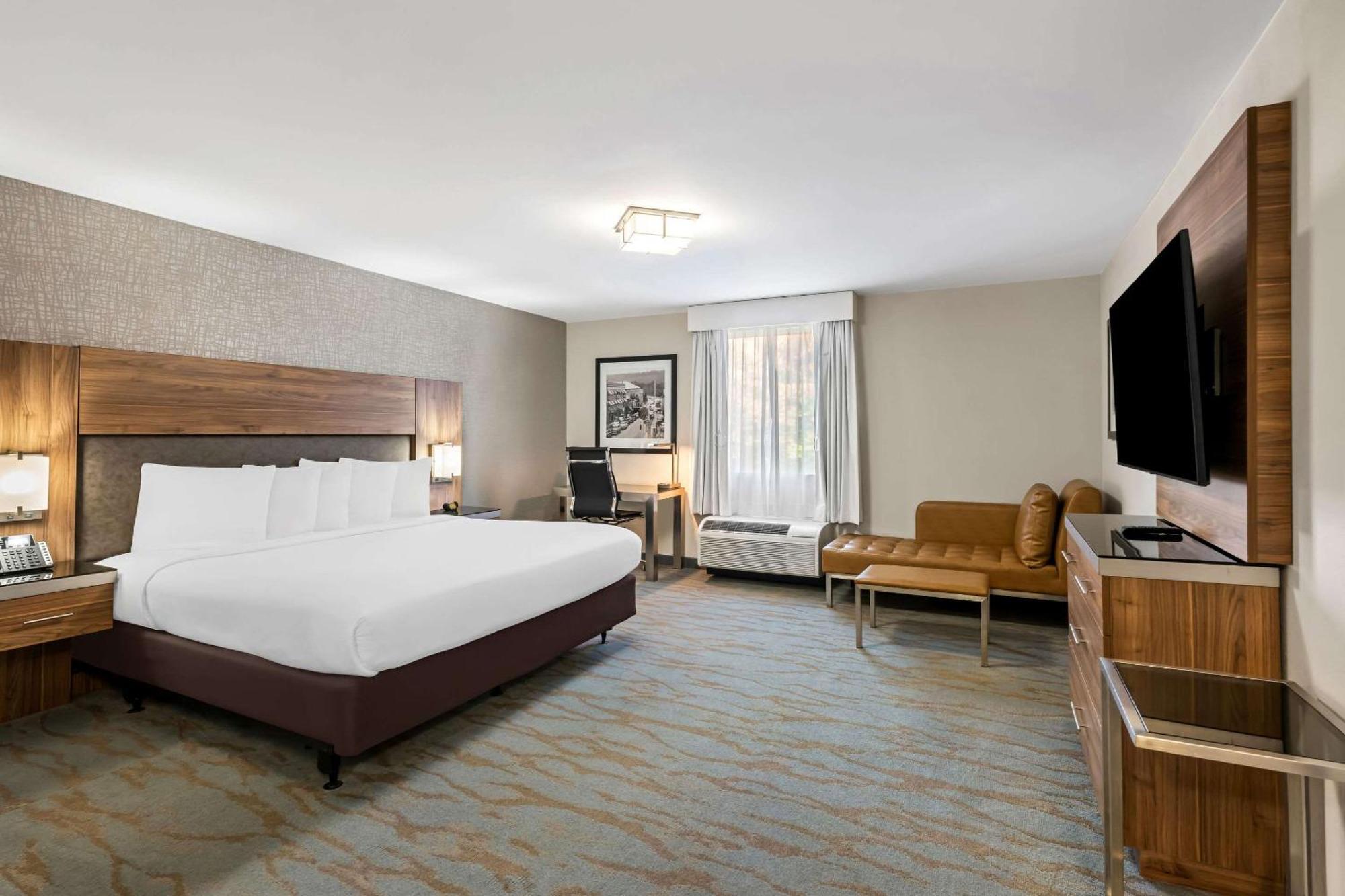 The Penn Stroud, Stroudsburg - Poconos, Ascend Hotel Collection Экстерьер фото
