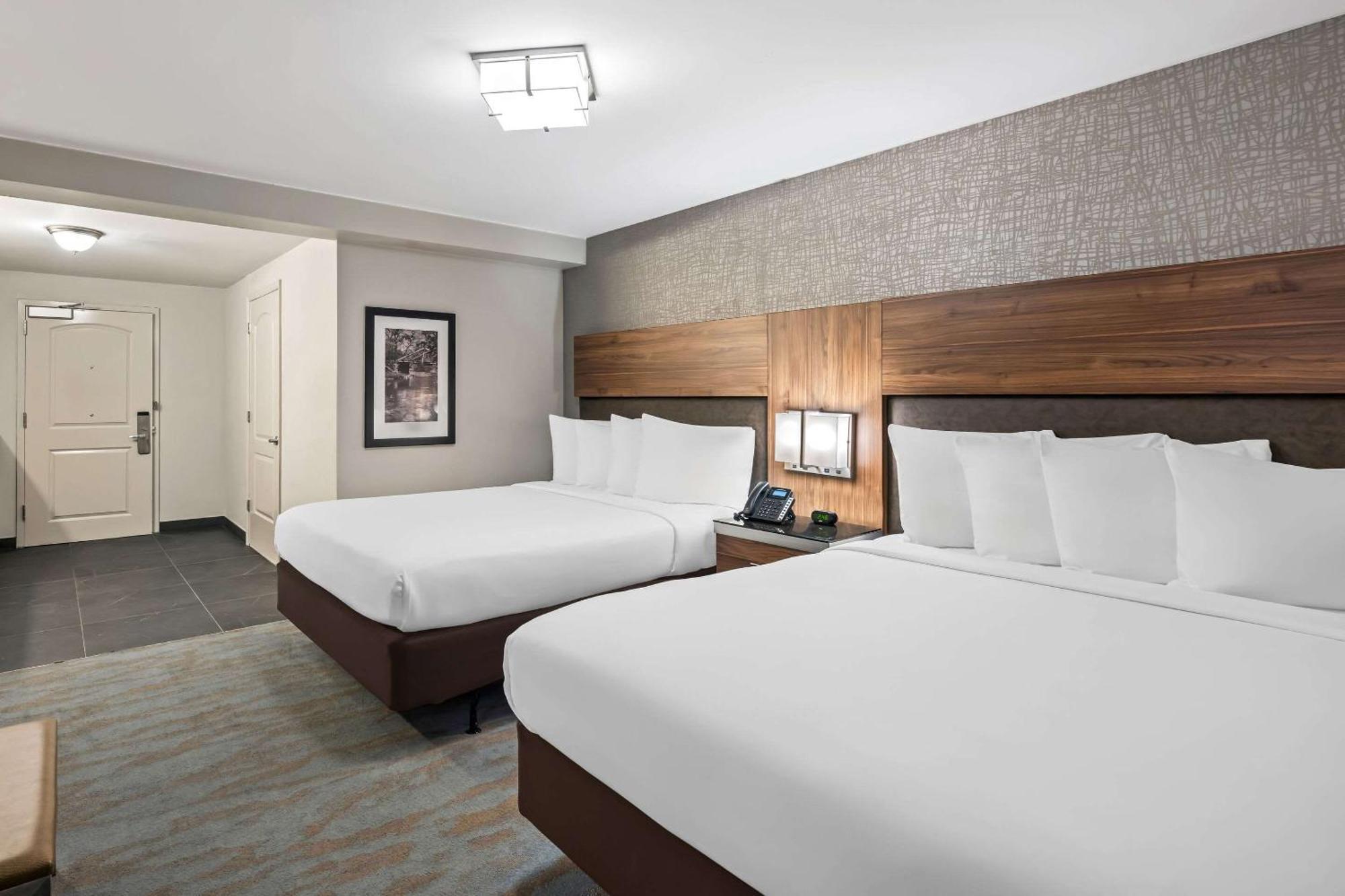 The Penn Stroud, Stroudsburg - Poconos, Ascend Hotel Collection Экстерьер фото