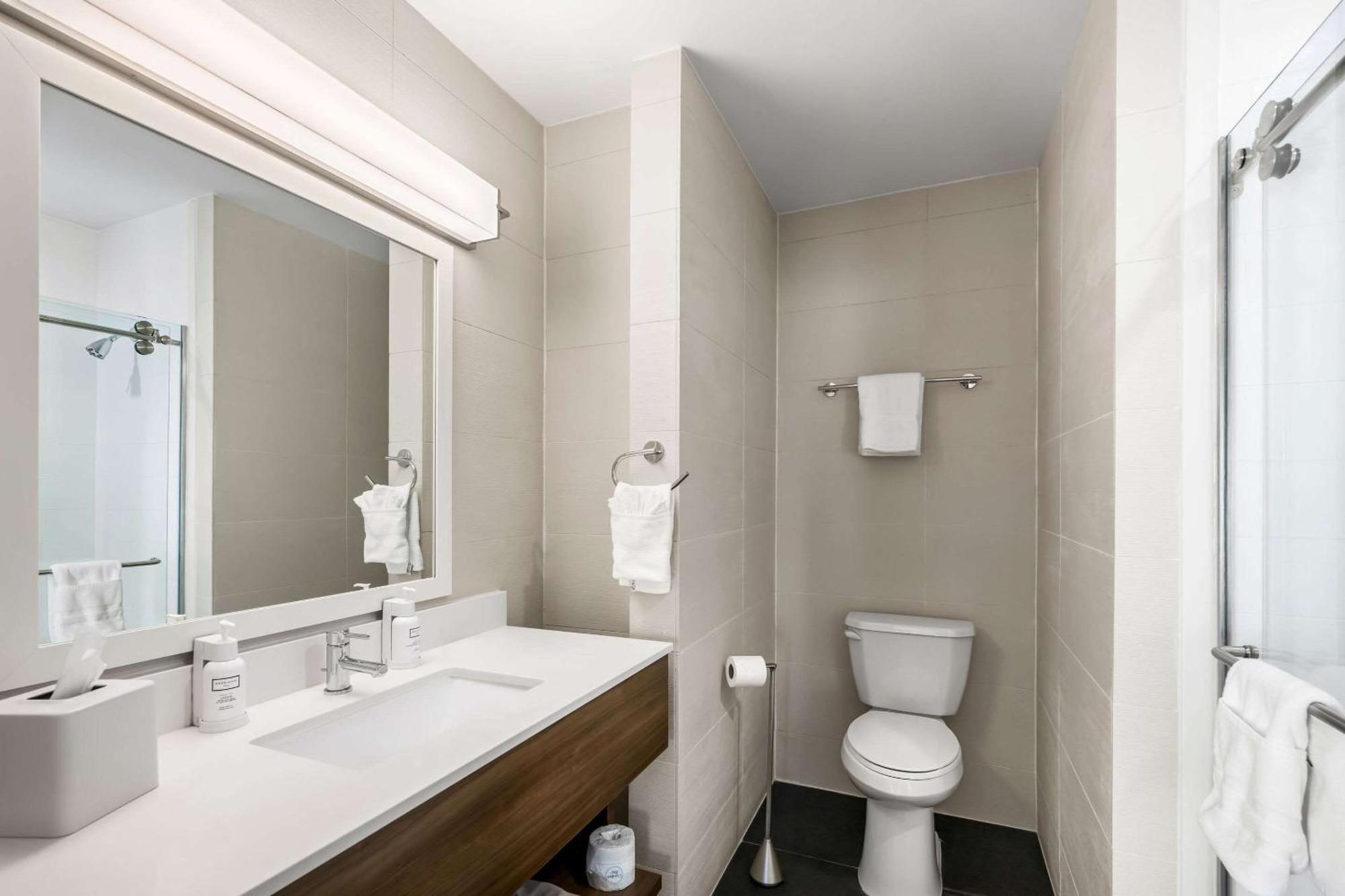 The Penn Stroud, Stroudsburg - Poconos, Ascend Hotel Collection Экстерьер фото
